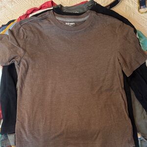 $7 PILE: Old Navy Boys Brown T-Shirt